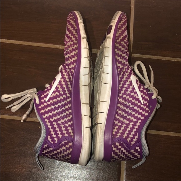 Used Nike sneakers - Picture 4 of 6